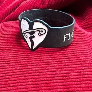 Hot Topic 5 Seconds of Summer Bracelet